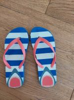 Mini Boden Flip Flops Badeschuhe Zehentreter Hai Gr. 30 31 Bayern - Vohburg an der Donau Vorschau