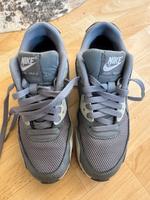 Nike Air Max Sneaker Sportschuhe Saarland - Oberthal Vorschau