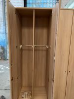 Garderobenschrank Kleiderschrank Garderobe Flurschrank Nordrhein-Westfalen - Neuss Vorschau