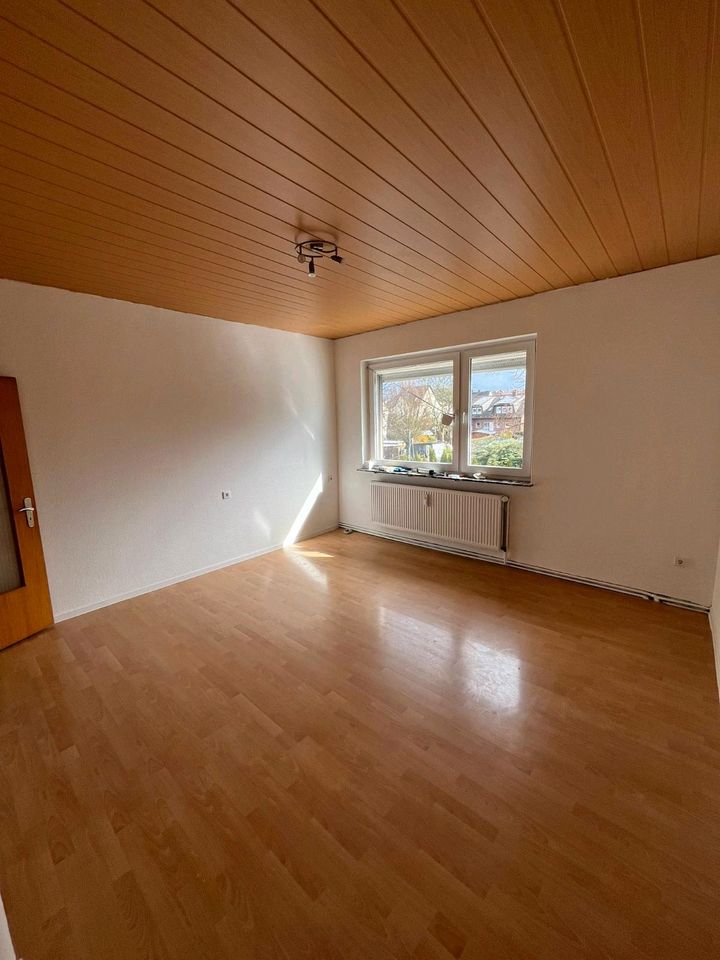 4 Zimmer Wohnung in  Kassel Oberzwehren Altenbaunaerstrase in Kassel