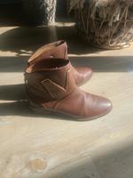UGG Cowboy-Booties Niedersachsen - Grünendeich Niederelbe Vorschau
