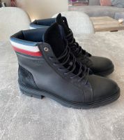 Tommy Hilfiger Herren Stiefel Größe 45 Leder Rheinland-Pfalz - Jockgrim Vorschau