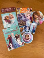 Anna und Elsa Paket Spielsachen/Malsachen Frankfurt am Main - Sachsenhausen Vorschau