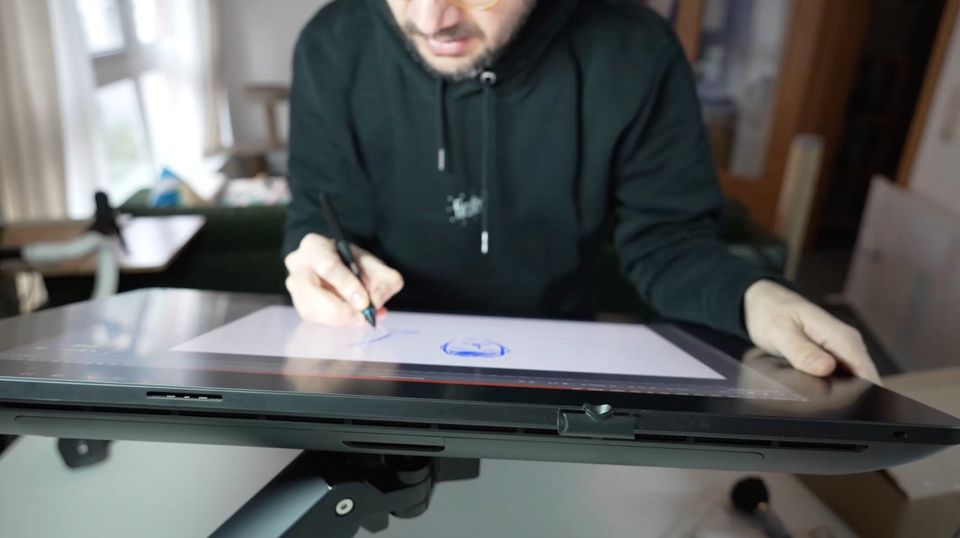 Wacom Cintiq Pro 24 zeichnen tablet von Illustration Artist in Mainz