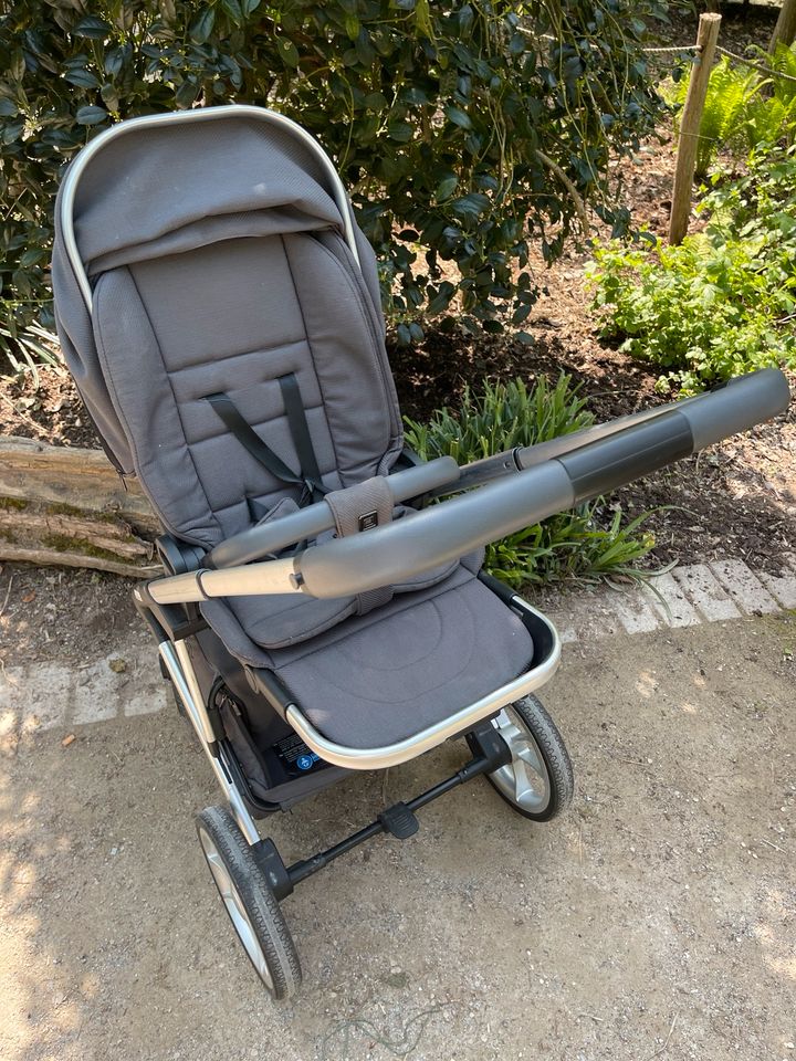 Moon Kinderwagen in Mönchengladbach