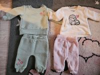 Baby Kleidung Paket Gr. 62 14 Teile, meist ungetragen mit Jacke Saarland - Beckingen Vorschau