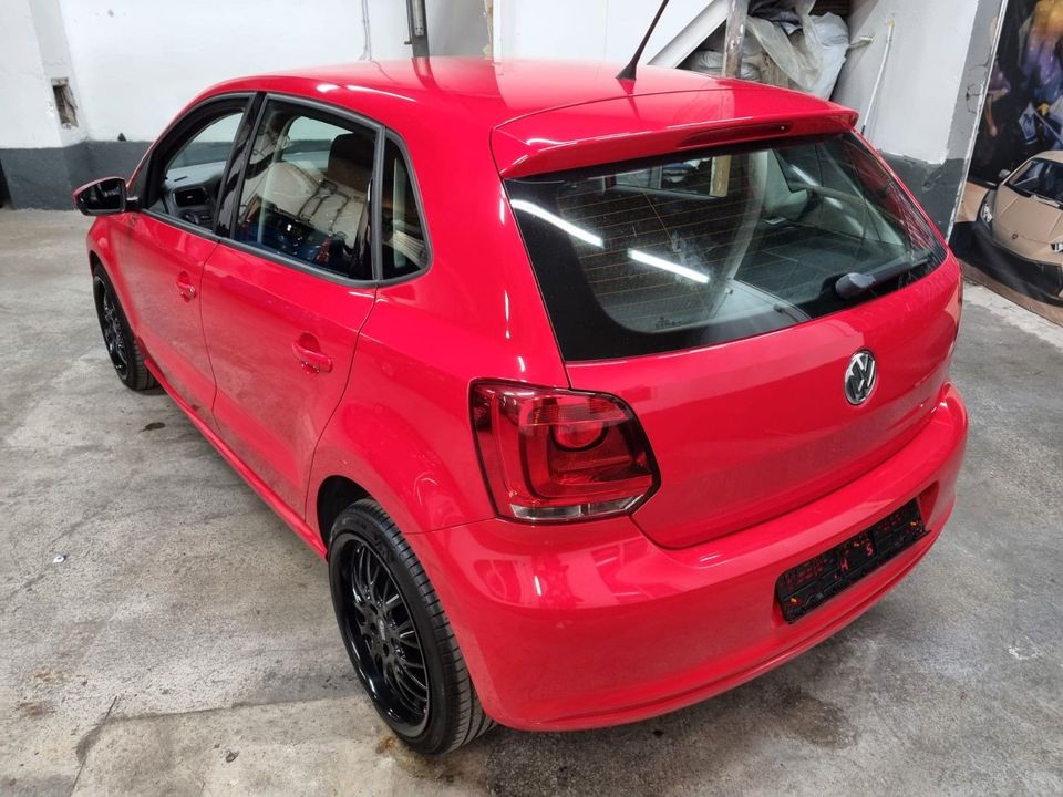 Volkswagen Polo V 6R *61 Tkm* 2.Hand in Nagold