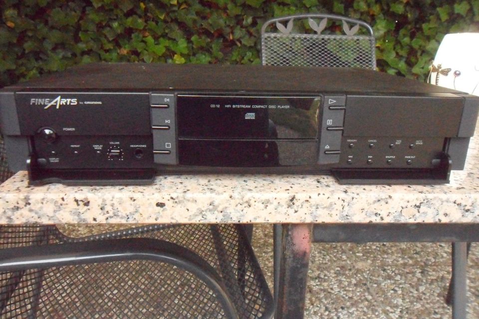 FINE ARTIS-Grundig CD 12HIFI BITSTREAM COMPACT DISC PLAYER in Wittenburg