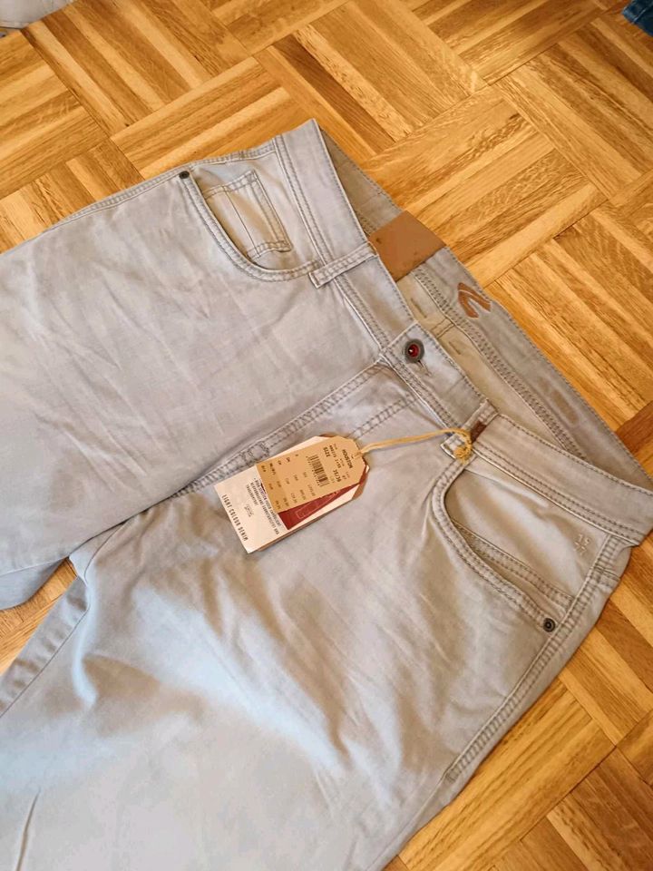 Camel Active Jeanshose 35/36 NEU MIT ETIKETT in Mönchengladbach