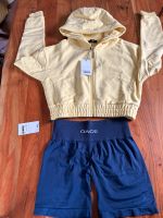 Oace Devine Lemon gelb Scrunch Short Navy blau  M Schleswig-Holstein - Poyenberg Vorschau