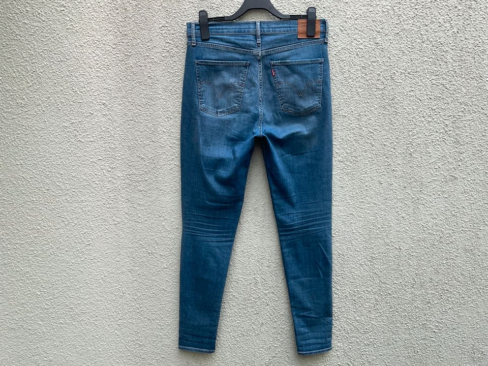 Levi‘s Mile High Super Skinny Jeans blau Größe W31 L32 in Nürnberg (Mittelfr)