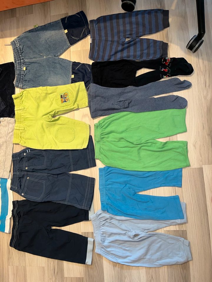 ❤️❤️❤️ Paket Hosen Jeans Pullover Vertbaudet Gr. 80 in Rostock