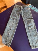 Jeans von H&M mit Seitentaschen straight Gr.170 fast neu Rheinland-Pfalz - Wattenheim Vorschau