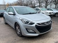 Schlachtfest Hyundai i30 GD Motorhaube Stoßstange Rückleuchte Tür Nordrhein-Westfalen - Dorsten Vorschau