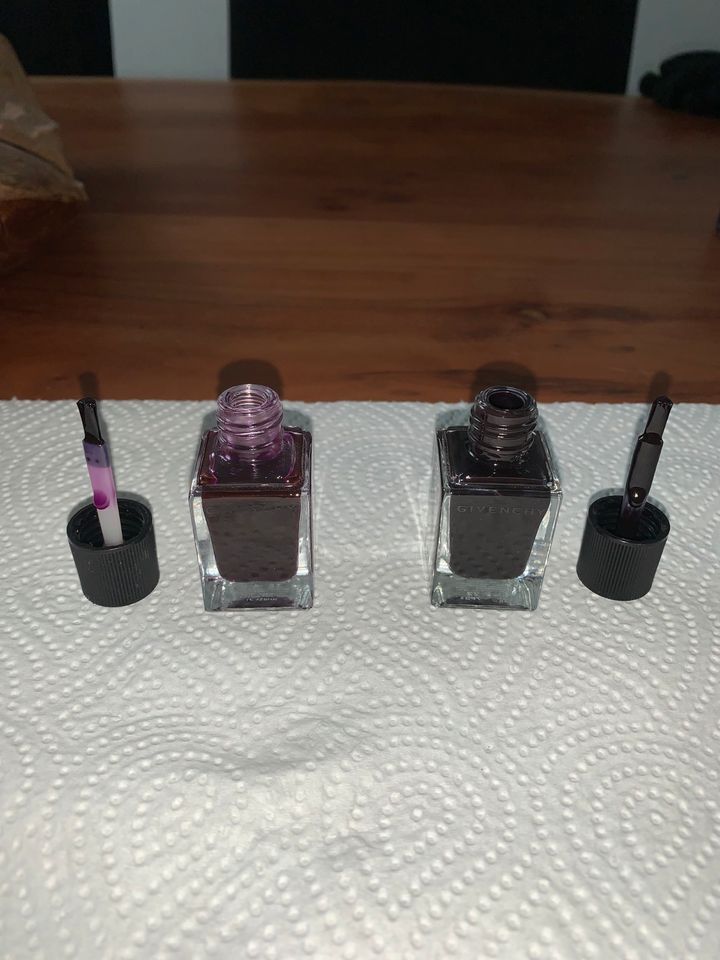 Givenchy Nagellack Schminke Make Up in Bonn