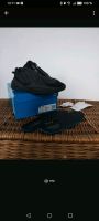 Original Adidas Ozrah GX1874 Black Carbon Sneaker schwarz Gr. 42 Nürnberg (Mittelfr) - Mitte Vorschau