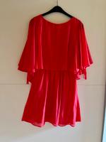 Kleid rot mit Fledermausärmeln Bayern - Weiden (Oberpfalz) Vorschau