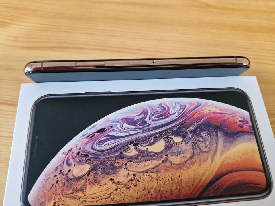 Apple iPhone Xs, Gold, 64GB in Hirschberg a.d. Bergstr.