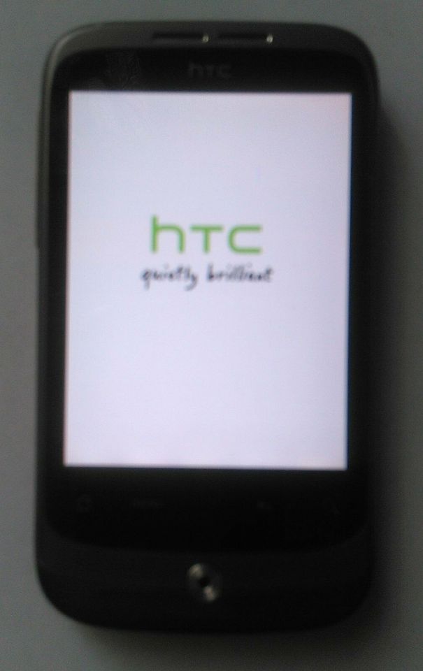 Smartphone - Phone - Telefon - HTC Wildfire A333 in Klein-Winternheim