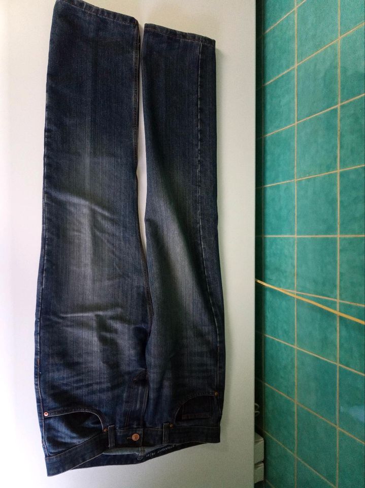 Hosenpaket Herren Jeans blau/ schwarz Größe S in Hamm