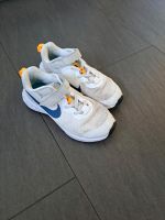 Nike Sneaker Gr. 33 weiß Nordrhein-Westfalen - Bocholt Vorschau