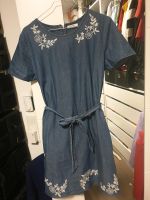 Jeans Kleid Orsay Gr. 40 denim bestickt Kreis Pinneberg - Elmshorn Vorschau