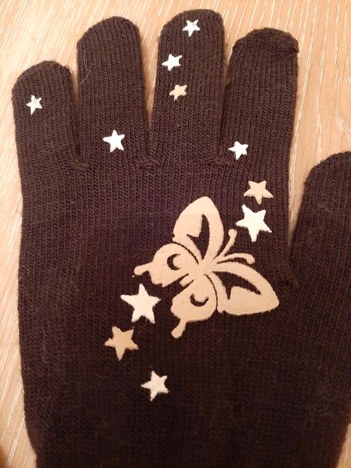 Handschuhe | braun | Schmetterlinge in Sonnefeld