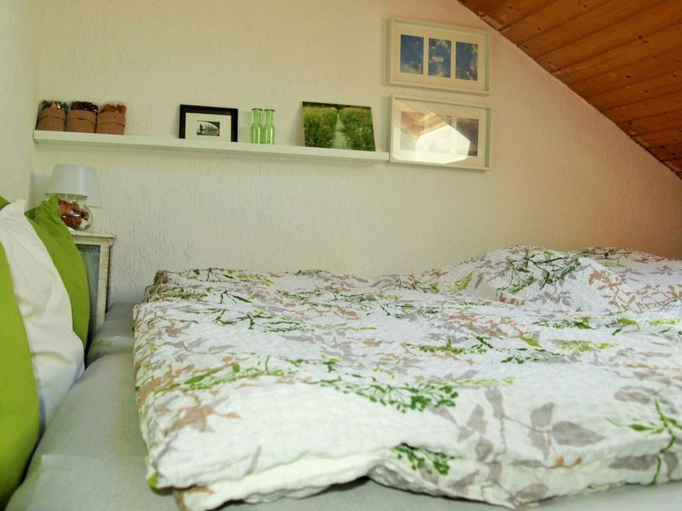 Forsthaus b. Bln, Alleinlage, Terrasse, Sauna, Wandern ab Haus in Garzau-Garzin