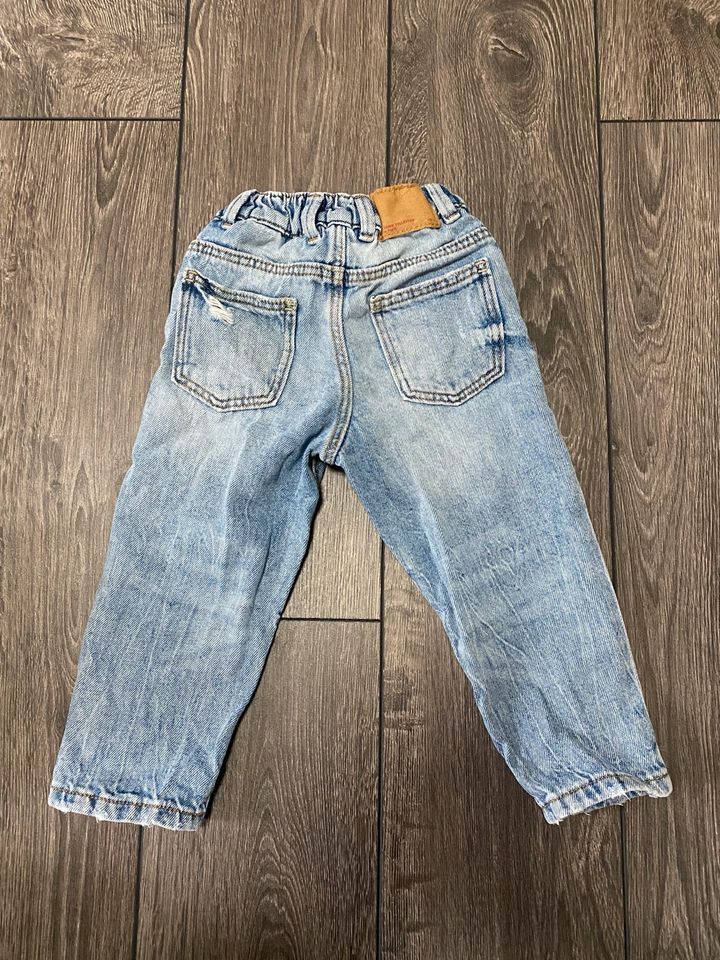 Hellblaue mom jeans Hose Zara 86 in Helmbrechts