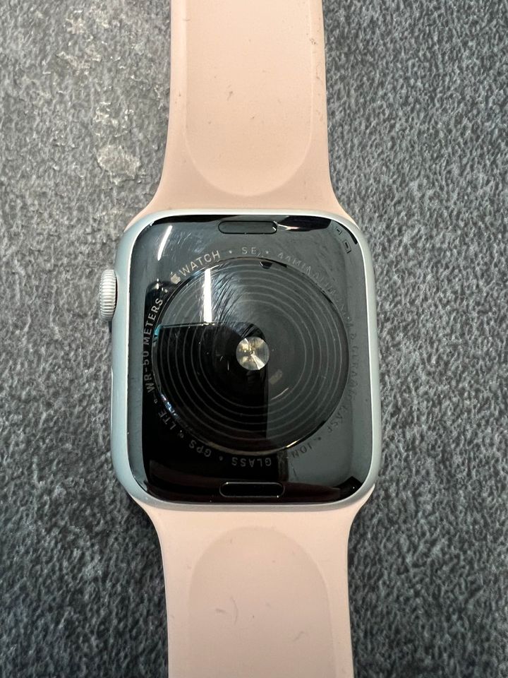 Smartwatch Apple SE 1 Gen in Nördlingen
