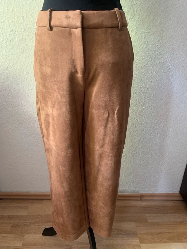 Wildleder Anzug/Zweiteiler (Blazer und Hose) in Cottbus