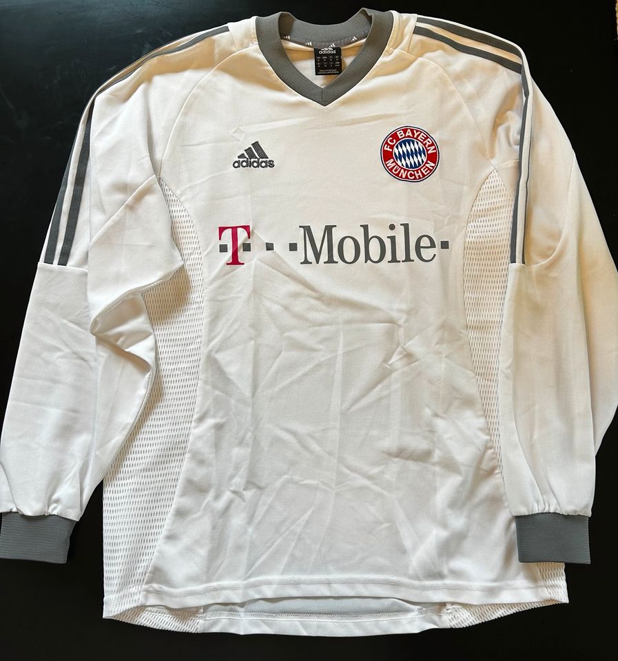 FC Bayern Trikot - Langarm Saison 02/03 Rarität Größe M in Meerbusch