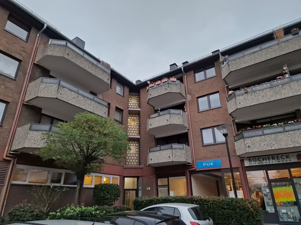Schöne 2-Zimmer-Eigentumswohnung mit Balkon im Herzen von Niendorf in Hamburg