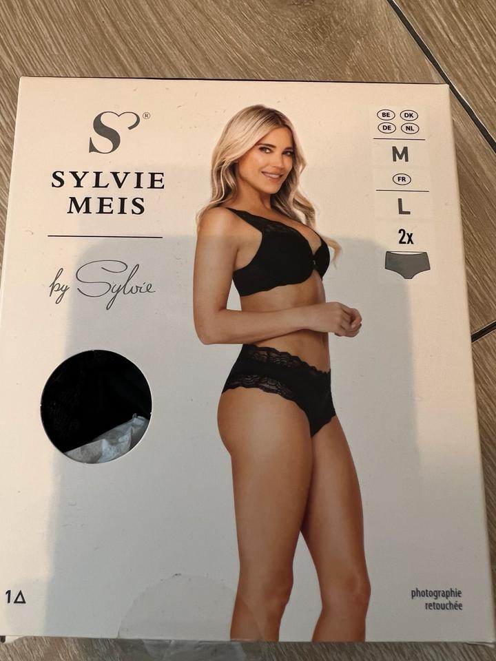 Sylvie Meis Damenslip NEU mit Verpackung Größe M 5 Stück in Großhansdorf