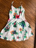 Old Navy Sommerkleid weiß NEU M Blumen Kreis Pinneberg - Halstenbek Vorschau