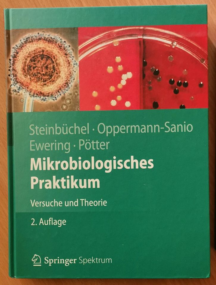 2x Studium der Biologie SPRINGER "Grundlagen der Mikrobiologie" in Neubrandenburg