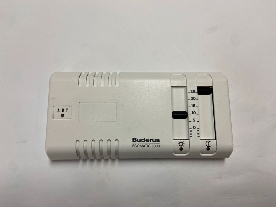 Buderus Ecomatic 3000 Raumthermostat (RM3FBFM) in Wiesbaden