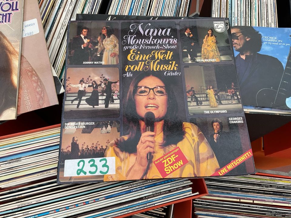 LPs Nana Mouskouri in Hamburg