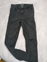 Jeans schwarz, skinny ripped, 164 von Zara Brandenburg - Stahnsdorf Vorschau