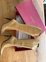 Escada Stiefel beige Gr. 40 Kr. München - Garching b München Vorschau