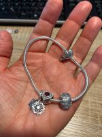 Pandora Armband 23 cm mit 3 neuen Charms Bayern - Bayreuth Vorschau