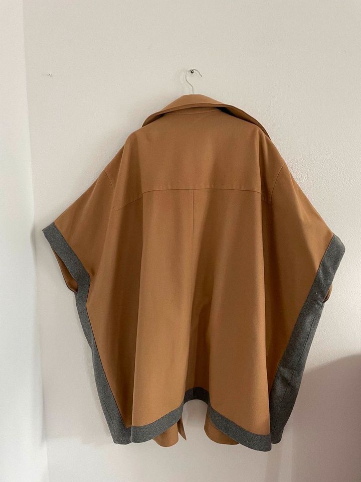 NEUWERTIG HUGO BOSS Oversized Damen Parka Mantel Beige Schurwolle in Berlin