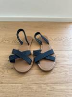 Sandalen von RUBI blau Gr. 40 (kaum getragen) Marburg - Wehrda Vorschau