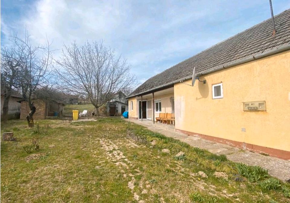 Ungarn-Renovierte Wohnhaus ,25 minuten von Balaton in Zossen-Dabendorf