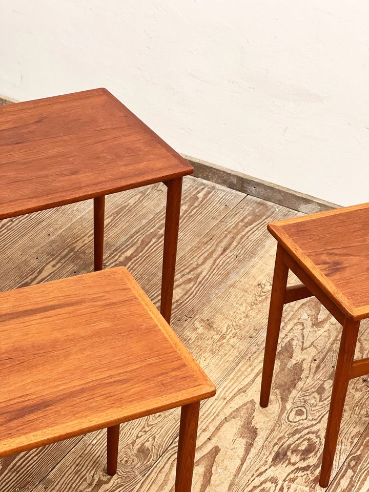 Danish Mid Century  Teak Satztische, Beistelltische, Sofatische in München