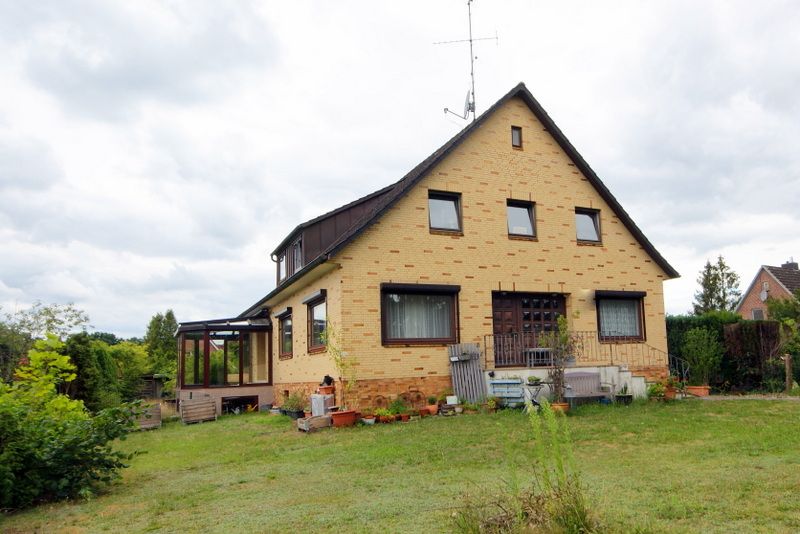 ZWEIFAMILIENHAUS IN HEIDENAU in Heidenau