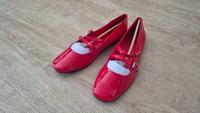 Bershka Ballerinas rot mit Schnallendetail Berlin - Reinickendorf Vorschau