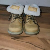 gefütterte Winterschuhe mit Schnürsenkel Hessen - Romrod Vorschau