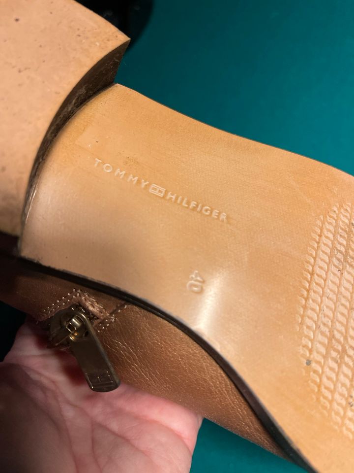 Tommy Hilfiger Leder Boots Gr. 40 wie neu mit Karton Cognac in Saarbrücken