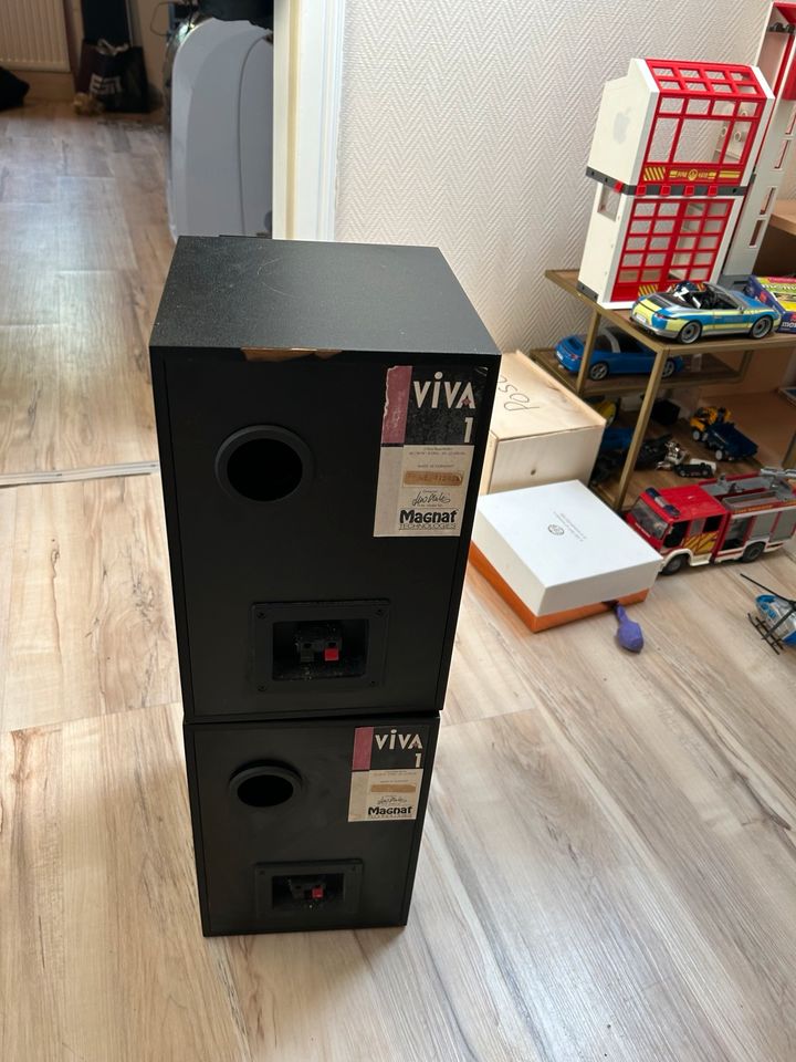 Magnat Viva 2-Way-Bass-Reflex 60/ 90 W • 8 0hm • 50 - 22.000 Hz in Isselburg